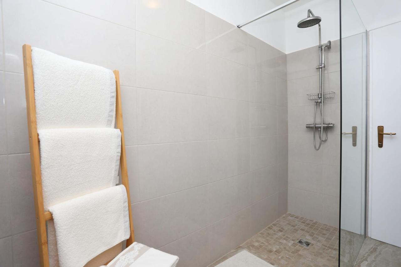 Apartment Falichi Plomin Eksteriør bilde