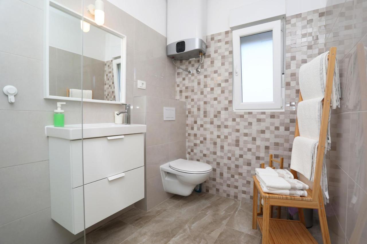 Apartment Falichi Plomin Eksteriør bilde